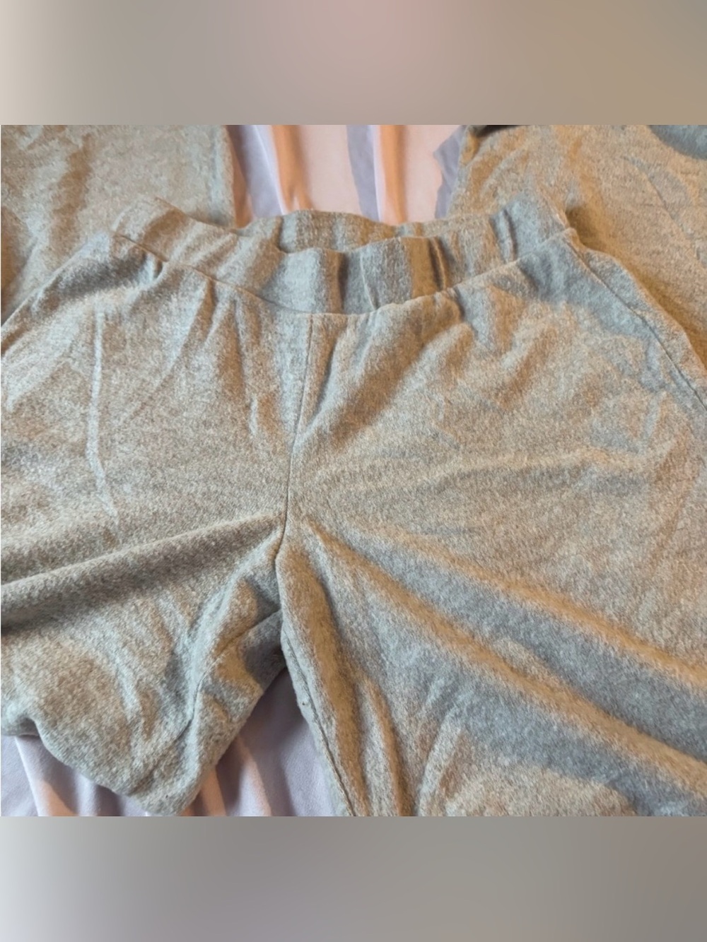 2/$25💌 Women's beige comfy pants